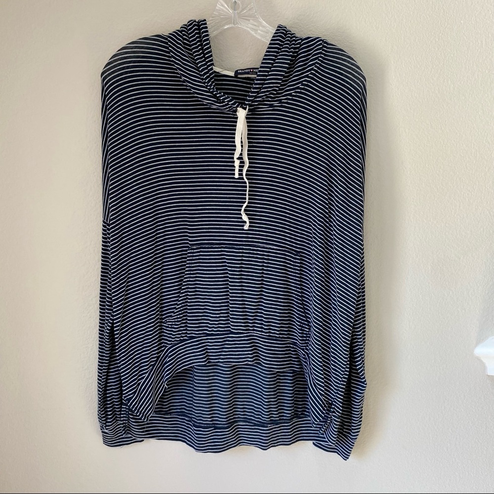 Brandy Melville Pullover
